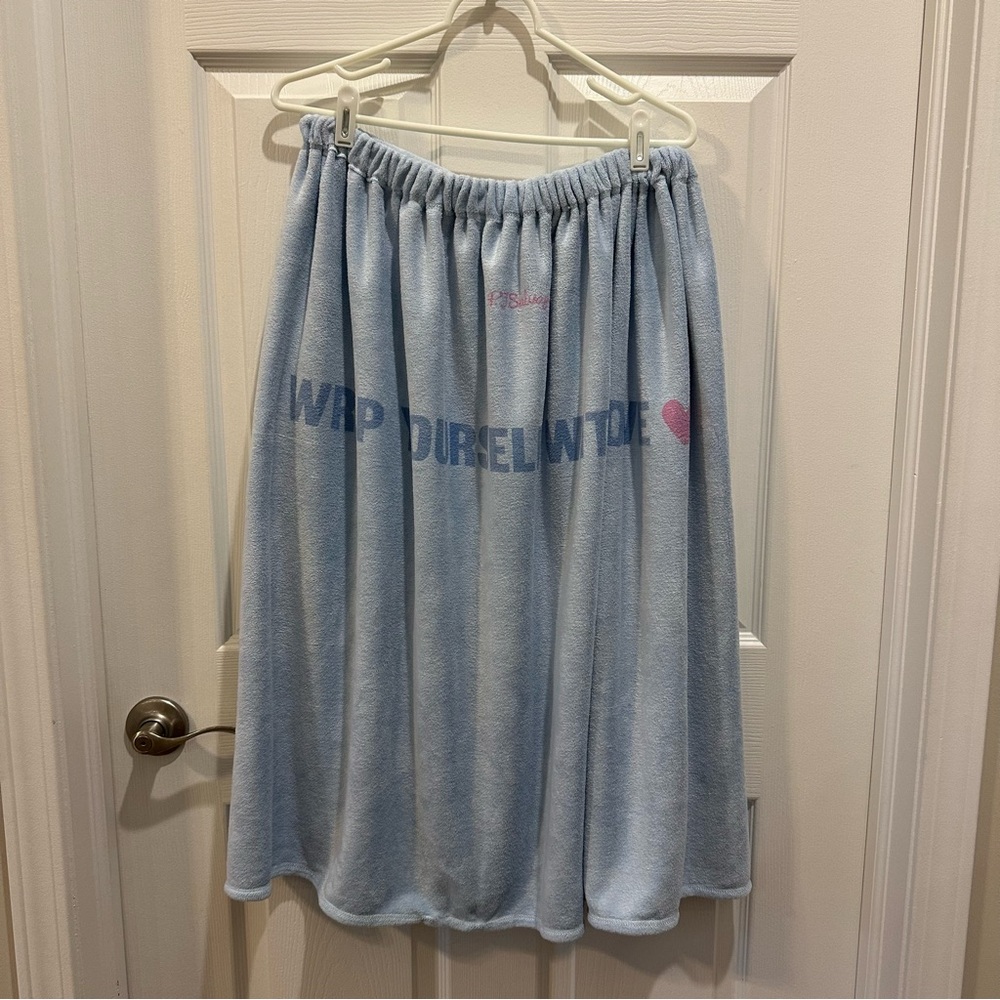 LIKE NEW PJ Salvage Plus Size Bath Wrap